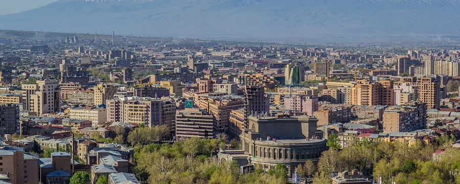 Ереван и Арарат, Армения